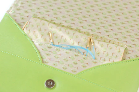 Clover Sales -Clover Sales Click Bamboo inside